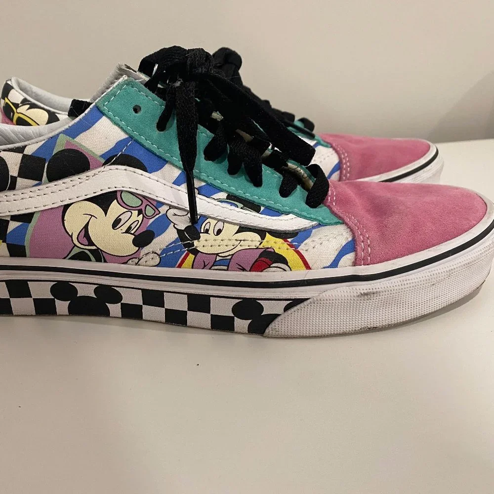 Disney X Vans - Picture 2 of 6